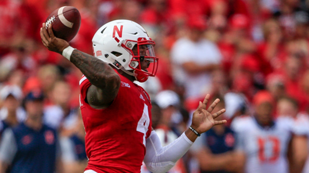 Newby's late flurry sends No. 15 Huskers past Illini 31-16